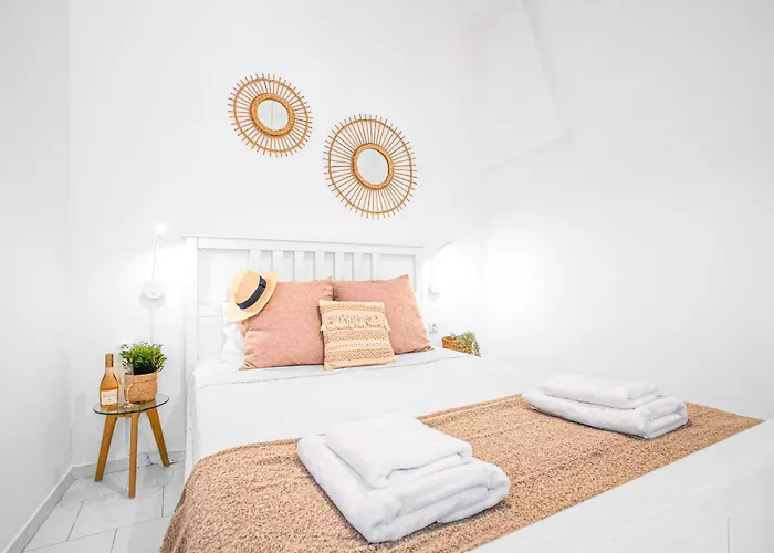 Apartment In Laka In *